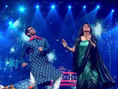 Dance Deewane Juniors: नीतू कपूर संग आमिर खान ने किया आती क्या खंडाला पर डांस, फैन्स ने की तारीफ
