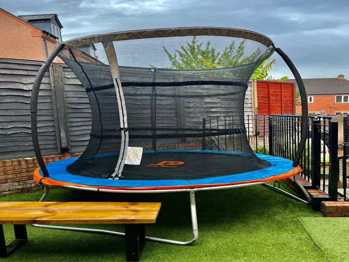 TRAMPOLINE की असेंबली