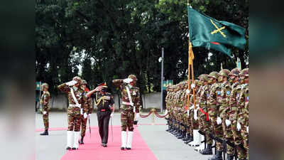 बांग्लादेश पहुंचे भारतीय सेना प्रमुख जनरल पांडे का गार्ड ऑफ ऑनर से स्वागत, पीएम शेख हसीना से करेंगे मुलाकात