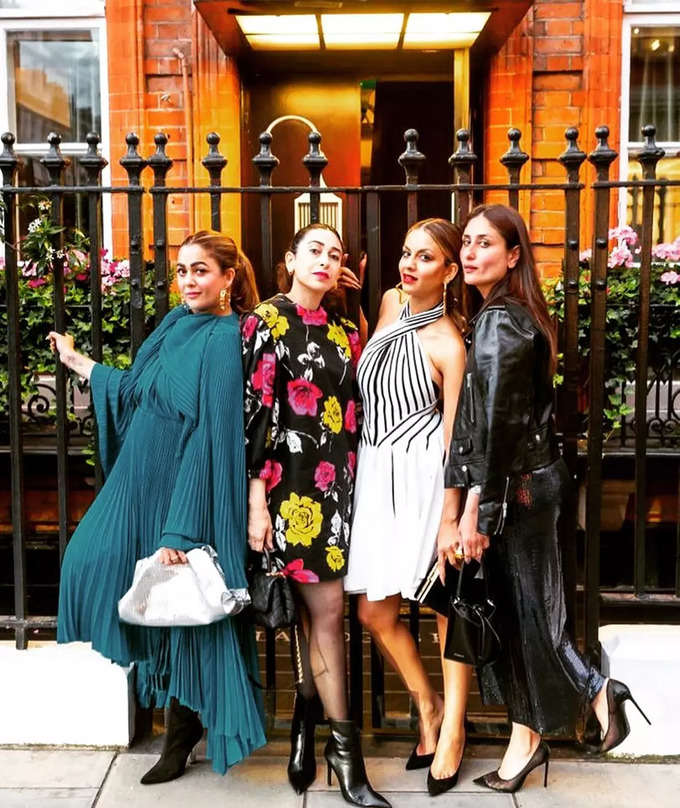 KAREENA WITH FRIENDS