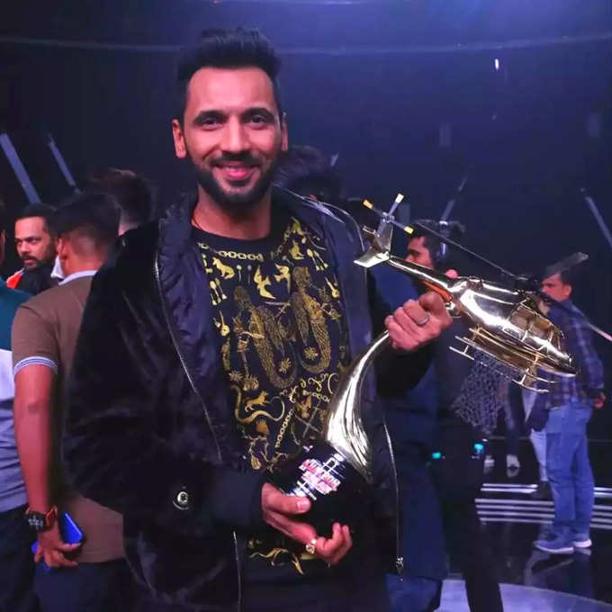 punit pathak in khatron ke khiladi trophy