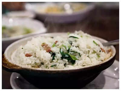 ताज्या भातापेक्षा शिळा भात आरोग्यासाठी अतिशय उपयुक्त? पाहा काय सांगतेय एक्सपर्ट