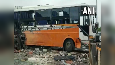 Bus Acciden​t: २ डबल डेकर बसचा भीषण अपघात; ८ प्रवाशांचा जीगाच मृत्यू, ३५ जखमी