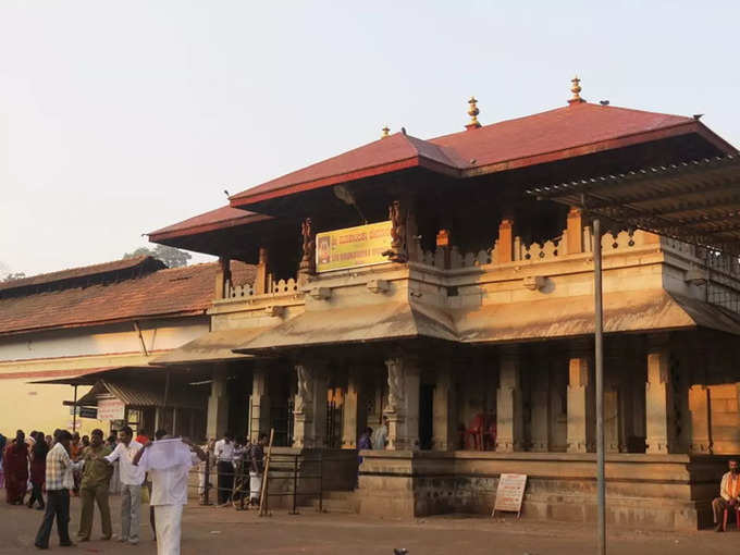 ​ಮೂಕಾಂಬಿಕಾ ದೇವಾಲಯ