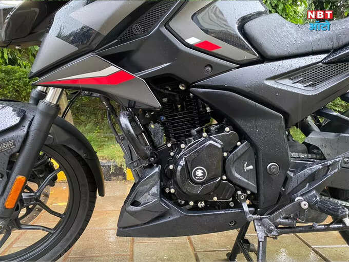 Bajaj Pulsar N160 4