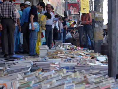 Daryaganj Sunday Book Market: ദില്ലിയിലെ അതിശയം, ദര്യഗഞ്ചിലെ ഞായറാഴ്ച പുസ്തക ചന്ത!