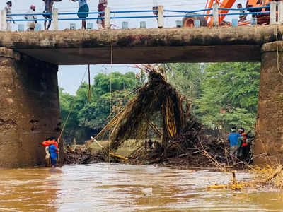 കോമളം പാലത്തിന് ഒടുവിൽ ശാപമോക്ഷം; നിർമാണത്തിന് 10.18 കോടി രൂപയുടെ ഭരണാനുമതി