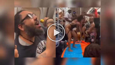 Video: बिकिनी घालून महिला चढल्या लोकल ट्रेनमध्ये, दारुच्या नशेत केला पोल डान्स