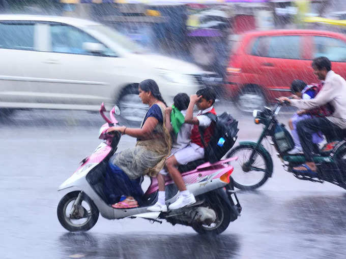 ​बीमार बच्चों को स्कूल न भेजें पैरेंट्स