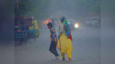 Delhi Weather Forecast: दिल्ली में आज होगी बारिश या खिलेगी धूप, जानिए मौसम का अपडेट