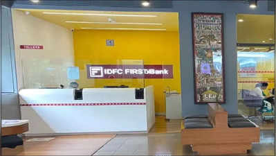 IDFC First Bank Q1 results:ஜூன் காலாண்டில் இதுவரை இல்லாத அதிகபட்சம்... நிகர லாபம் ரூ.474 கோடி உயர்வு!!