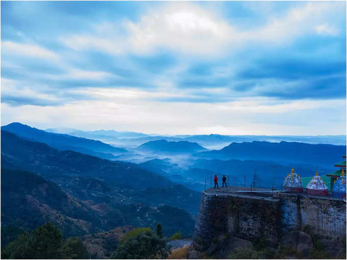 ​ಪ್ರವಾಸಿ ತಾಣಗಳಿಗೆ ಭೇಟಿ ನೀಡಿ