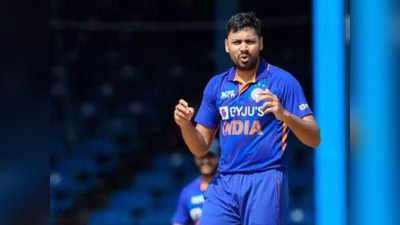 IND vs WI: जिस गेंदबाज ने कराई किरकिरी, उसी के बचाव में कप्तान रोहित ने कही दिल जीतने वाली बात