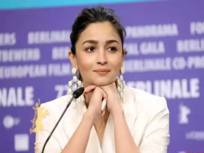 Alia Bhatt: मी माझी ब्रा का लपवायची? आलिया भट्टचा रोखठोक प्रश्न, अभिनेत्रीला  सेक्सिस्ट कमेंटबद्दल आहे चीड