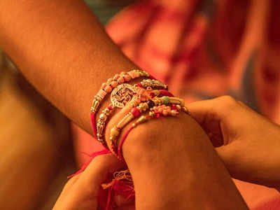 Raksha Bandhan 2022: ভদ্রার অশুভ ছায়া! ভুলেও এই সময় ভাইয়ের হাতে রাখি বাঁধবেন না