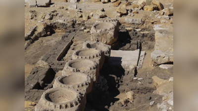 PHOTOS : जमिनीखाली सापडलं ४५०० वर्षे प्राचीन सूर्य मंदिर, भूगर्भात होती मातीची भांडी अन् बिअरचे ग्लास