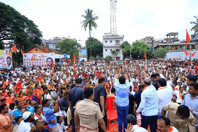 राज्य सरकारवर हल्ला