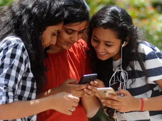 JEE MAIN RESULT 2022: JEE மெயின் தேர்வு முடிவு ஆகஸ்ட் 5 வெளியீடு; கட் ஆப் மதிப்பெண் எவ்வளவு!