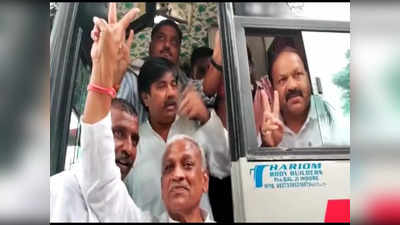 Gwalior: बीजेपी की तरह कांग्रेस भी चली बाड़ेबंदी की राह, निर्दलीय के पालाबदल के बाद धार्मिक यात्रा पर भेजे गए सभी पार्षद