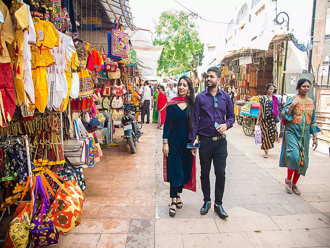 भारत का सबसे सस्‍ता कपड़ा बाजार-