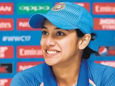 Smriti Mandhana Love Crush: ক্রিকেট দুনিয়ায় তিনিই ন্যাশনাল ক্রাশ, কিন্তু স্মৃতি কাকে ভালোবাসেন জানেন?