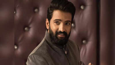 Santhanam about Udhanidhi Stalin: ஹன்சிகாகவிடம் என்னை ப்ரபோஸ் செய்ய சொன்னார்... உதயநிதியின் ரகசியங்களை அம்பலமாக்கிய சந்தானம்!