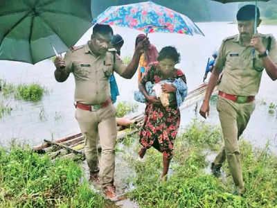 കോളനിയെ വെള്ളത്തിലാക്കി മഴ; വനമധ്യത്തിൽ കുഞ്ഞിന് ജന്മം നൽകി സ്ത്രീ, സാഹസിക ഇടപെടലുമായി വനംവകുപ്പും പോലീസും