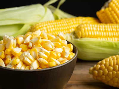 Corn Nutritional Benefits :ટેસ્ટી મકાઇ જોઇ મોંમાં આવી જાય છે પાણી? ન્યૂટ્રિશનિસ્ટે જણાવેલી રીતે ખાવાથી થશે ડબલ સ્વાસ્થ્ય ફાયદા