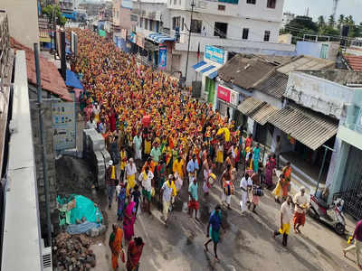 சென்னிமலை முருகன் கோவில் பாலபிஷேக திருவிழா; ஆயிரக்கணக்கான பக்தர்கள் நேர்த்திக்கடன்!