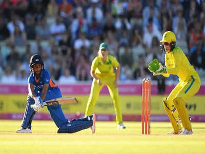 Indian Women cricket team silver medal cwg: महिला क्रिकेट में आते-आते रह गया गोल्ड मेडल, अपनी गलतियों से फाइनल हारा भारत