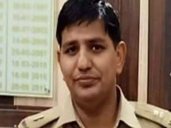 ​भगोड़ा IPS मणिलाल पाटीदार