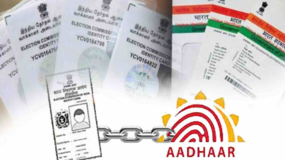 Aadhaar-Voter ID Linking | ಆಧಾರ್-ವೋಟರ್ ಐಡಿ ಲಿಂಕ್: ವಿಧಾನಸಭೆ ಚುನಾವಣೆಗೆ ಮುನ್ನ ಪ್ರಕ್ರಿಯೆ ಮುಗಿಸುವ ಸವಾಲು