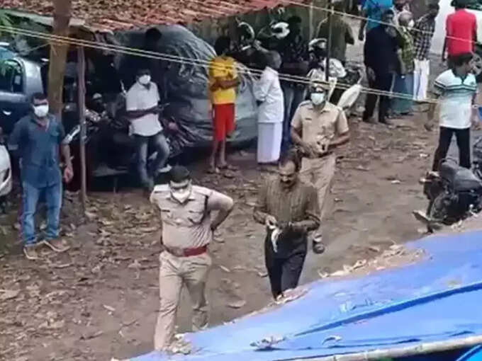 ​നജ്ലയും മക്കളും ഒഴിഞ്ഞു പോകണം