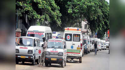 ಸಂಚಾರಿ ಪೊಲೀಸರಿಗೆ Ambulance ಟೆನ್ಶನ್: ಬೆಂಗಳೂರಿನಲ್ಲಿ ಖಾಸಗಿ ಆಂಬ್ಯುಲೆನ್ಸ್‌ಗಳಿಂದ ಪರಿಸ್ಥಿತಿ ದುರ್ಬಳಕೆ!