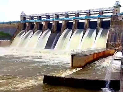 Amaravathi Dam: அமராவதி அணை: தொடர்ந்து மூன்றாவது நாளாக உபரிநீர் வெளியேற்றம்!