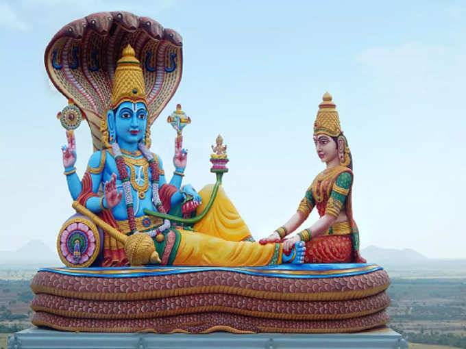 पूर्णिमा पर देवी लक्ष्मी और भगवान विष्णु की उपासना
