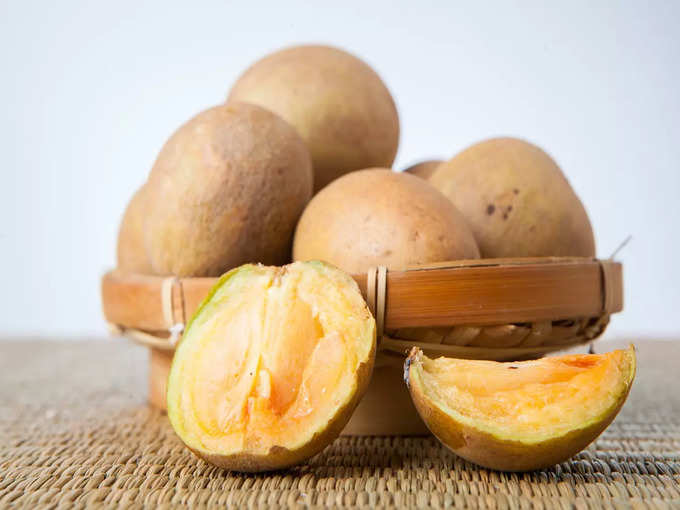 ​৫. ইউরিক অ্যাসিড বাড়ে সবেদা, আতা খেলে (Sapodilla, Sugar apple)