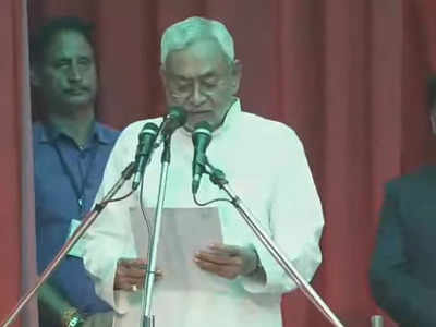 Nitish Tejashwi cabinet full list: बिहार में आज से नीतीश-तेजस्वी सरकार, तस्वीरों में देखें शपथ ग्रहण समारोह के रंग