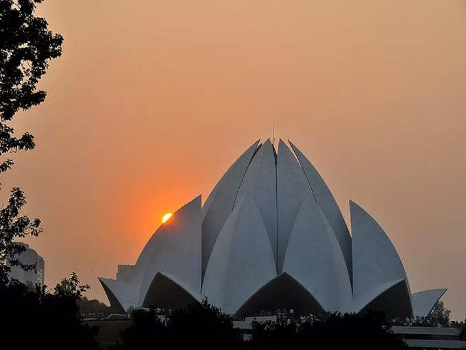 कमल मंदिर - Lotus Temple