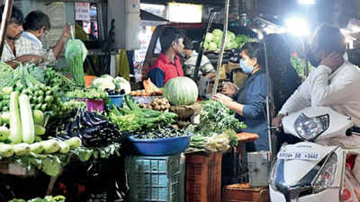 ಮಳೆಗೆ ನಲುಗಿದ ಬೆಳೆ: ಏರಿದ ತರಕಾರಿ ಬೆಲೆ, ಸೆಂಚುರಿ ದಾಟಿದ ಬೀನ್ಸ್‌, ಕ್ಯಾರಟ್‌