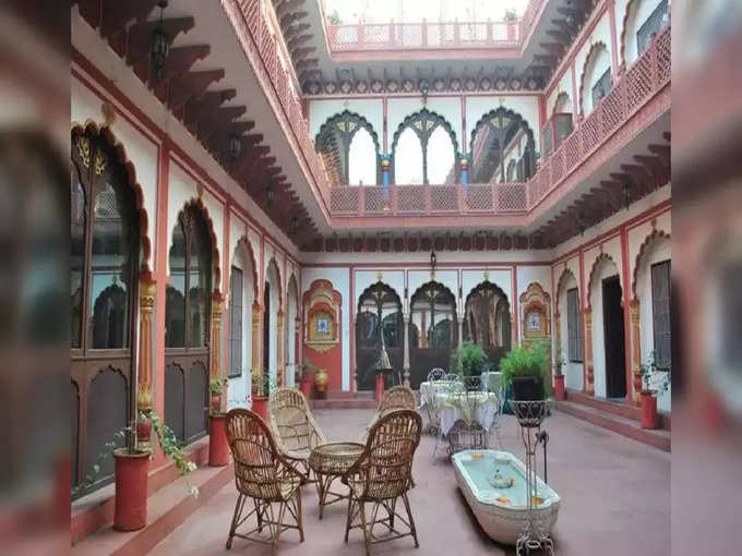पुरानी दिल्ली की गलियों में खूबसूरत हवेलियां - Haveli in Old Delhi