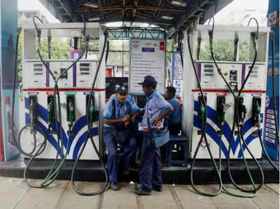 Petrol-Diesel Price Today: फिर से सेंचुरी लगाने के करीब क्रूड ऑयल, सस्ते तेल की उम्मीदों को झटका, जानिए पेट्रोल-डीजल के नए रेट