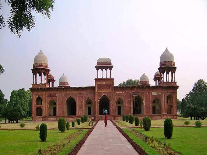 जोधा बाई का मकबरा - Jodha Bai Ka Maqbara