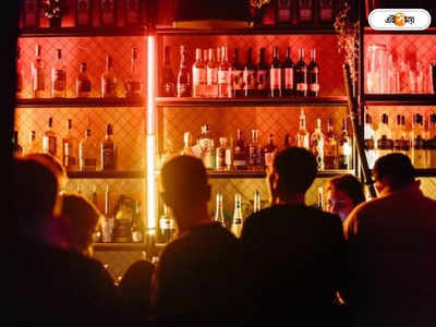 Bar in Kolkata: পানশালায় ১০ পেগ হুইস্কি! লিফটের দরজা খুলতেই নীচে