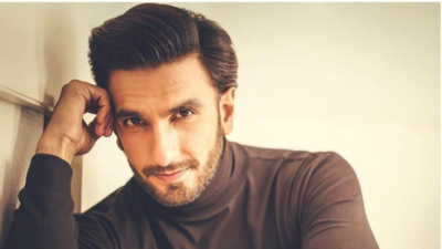 Ranveer Singh: ಬೆತ್ತಲೆ ಫೋಟೋಶೂಟ್‌ ಪ್ರಕರಣ: ವಿಚಾರಣೆಗೆ ಹಾಜರಾಗುವಂತೆ ರಣ್‌ವೀರ್‌ ಸಿಂಗ್‌ಗೆ ಪೊಲೀಸರಿಂದ ನೋಟೀಸ್!