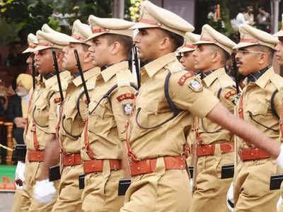 पुण्यातील तीन पोलीस अधिकाऱ्यांना गृहमंत्री पदक, उत्कृष्ट कामगिरीचा गौरव