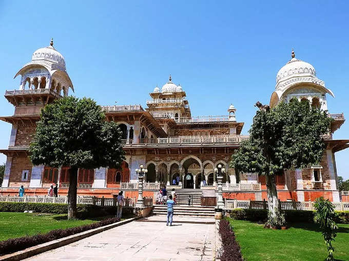 अल्बर्ट कैसे पहुंचे - How to Reach Albert Museum