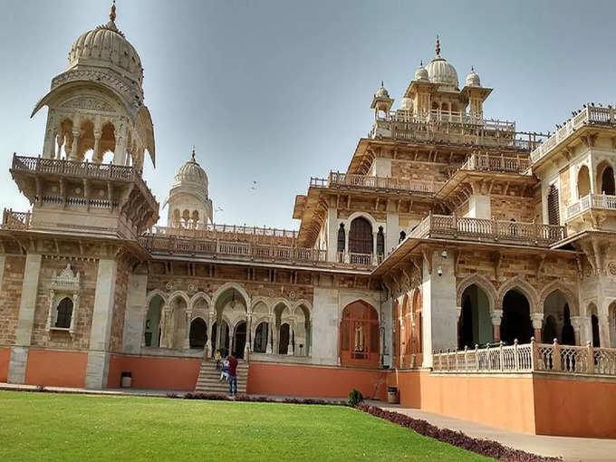 म्यूजियम की खूबसूरत वास्तुकला - Museum Architecture