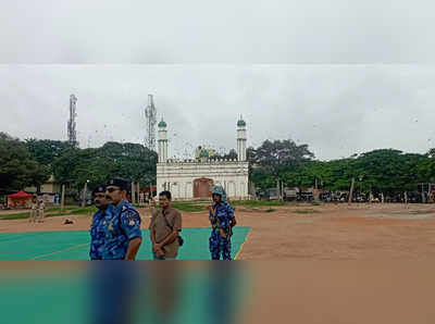 Eidgah Maidan: ಈದ್ಗಾ ಮೈದಾನದಲ್ಲಿ ಪೊಲೀಸ್‌ ಸರ್ಪಗಾವಲು, ಧ್ವಜಾರೋಹಣಕ್ಕೆ ಸಕಲ ಸಿದ್ಧತೆ