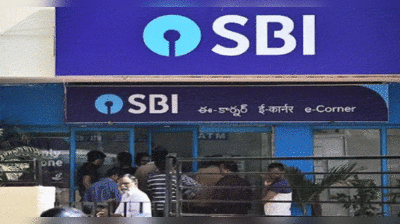 SBI hike loan rates: इंडिपेंडेंस डे पर एसबीआई ने दिया ग्राहकों को झटका, फिर महंगा किया लोन, जानिए कितनी बढ़ गई है आपकी किस्त